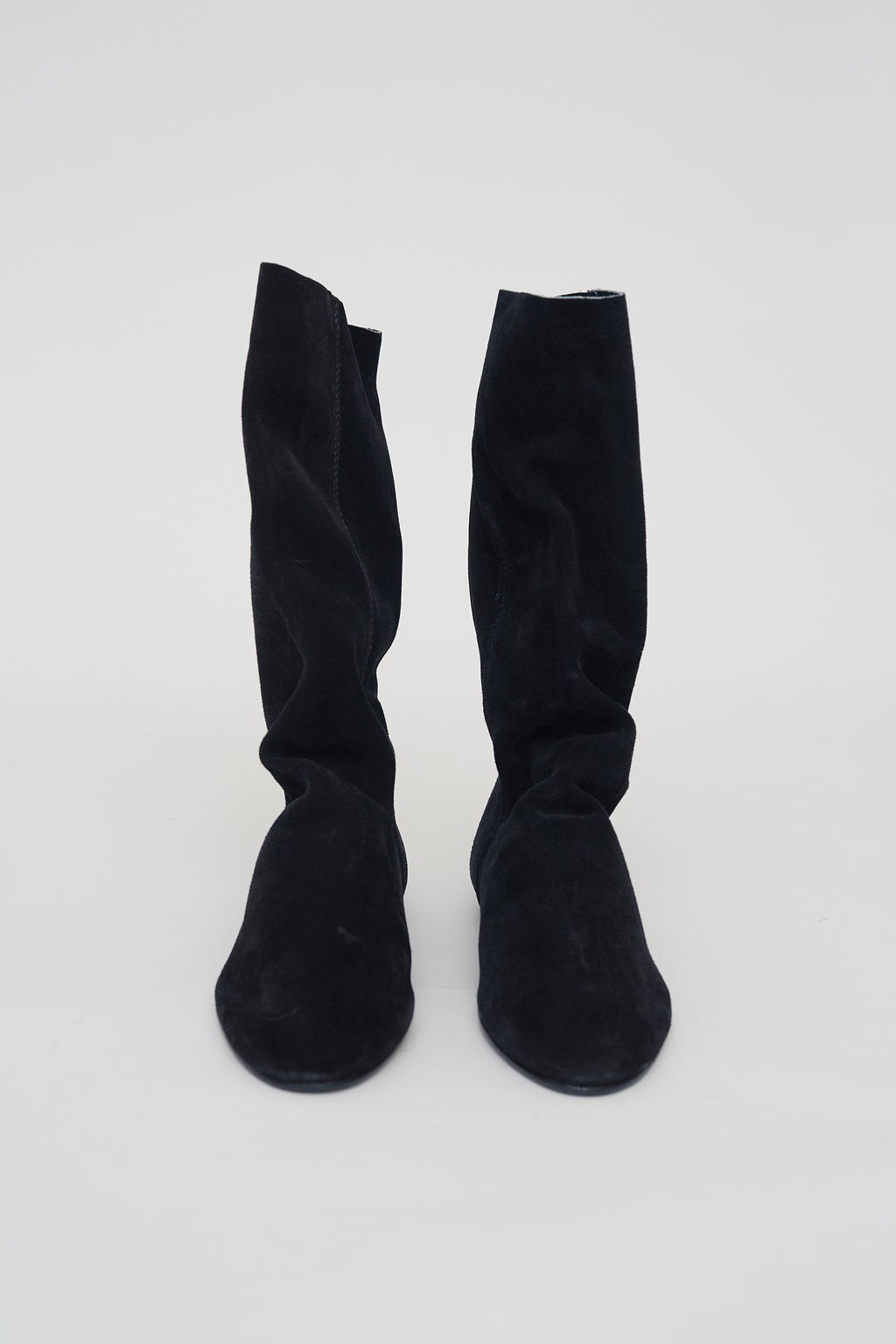 Soft suede slouch boots size 37
