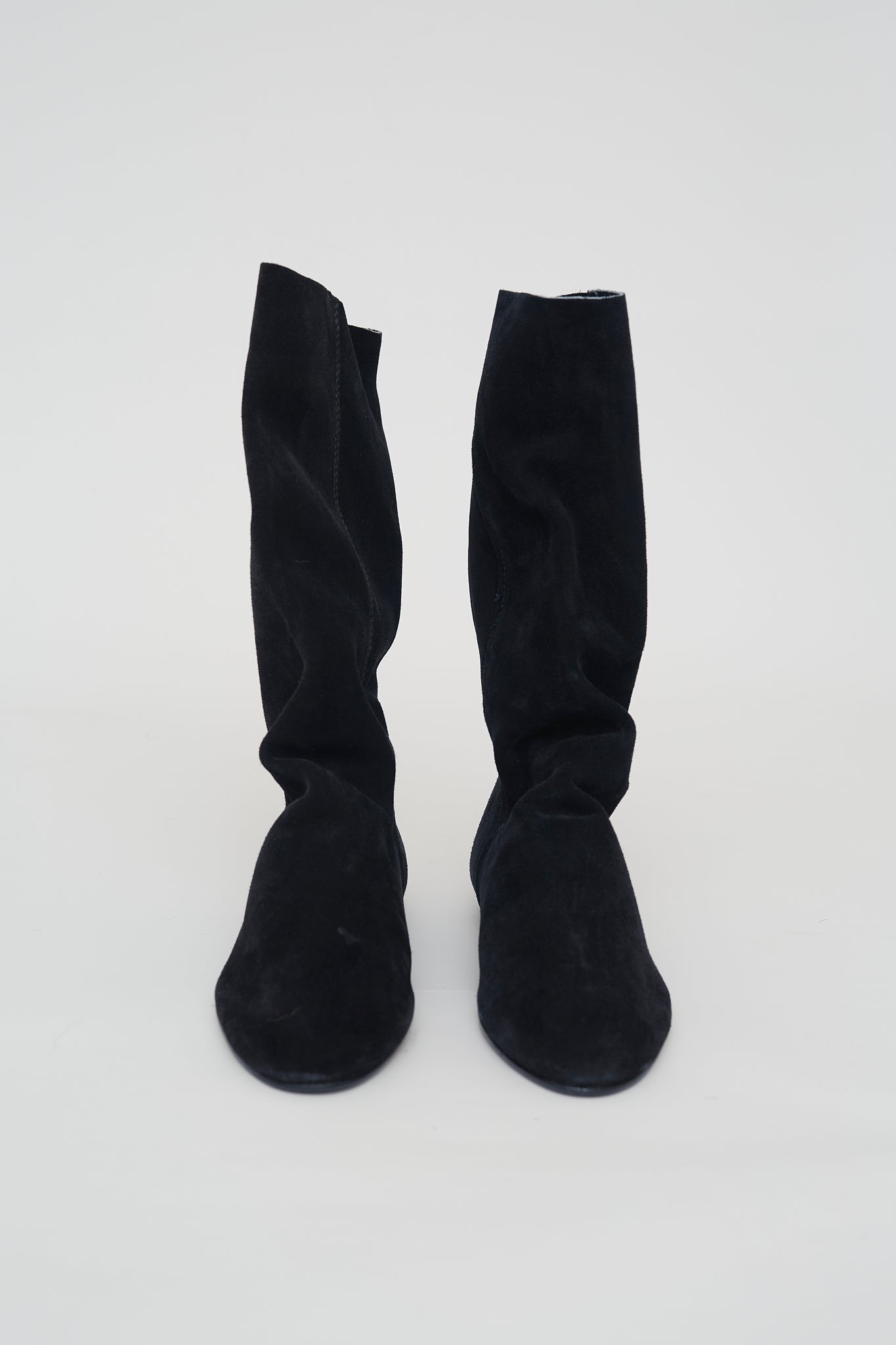 Soft suede slouch boots size 37