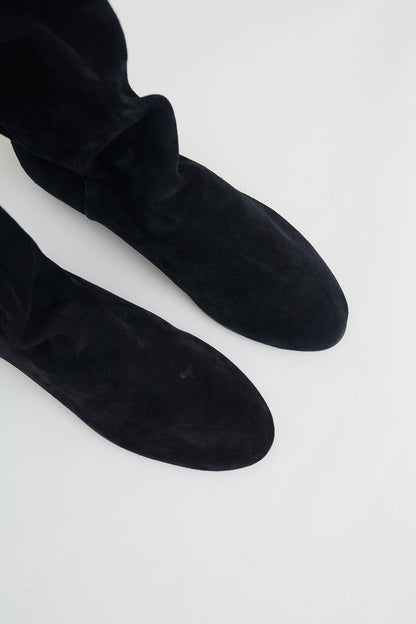 Suede flat boots