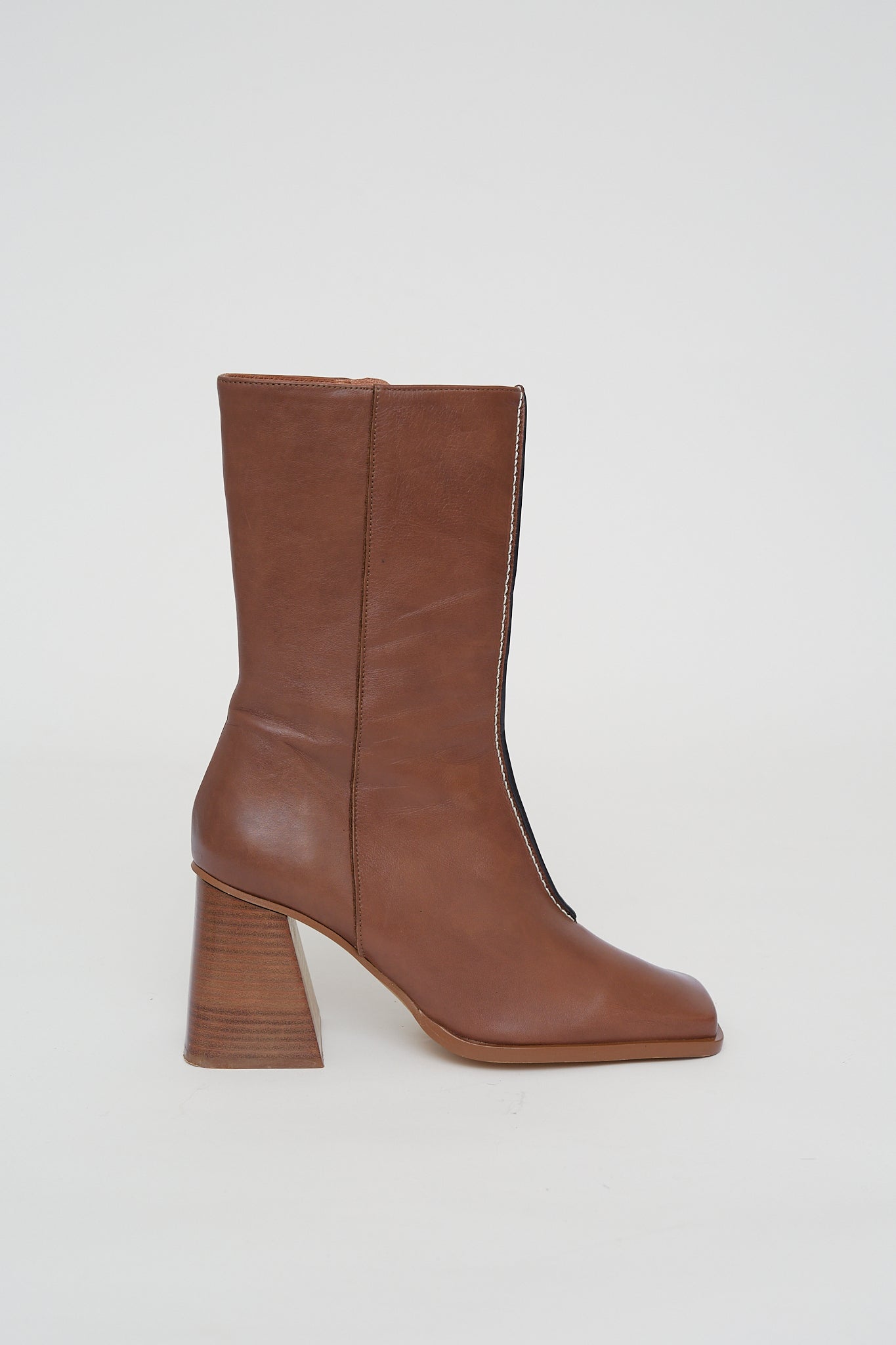 Leather boots size 38