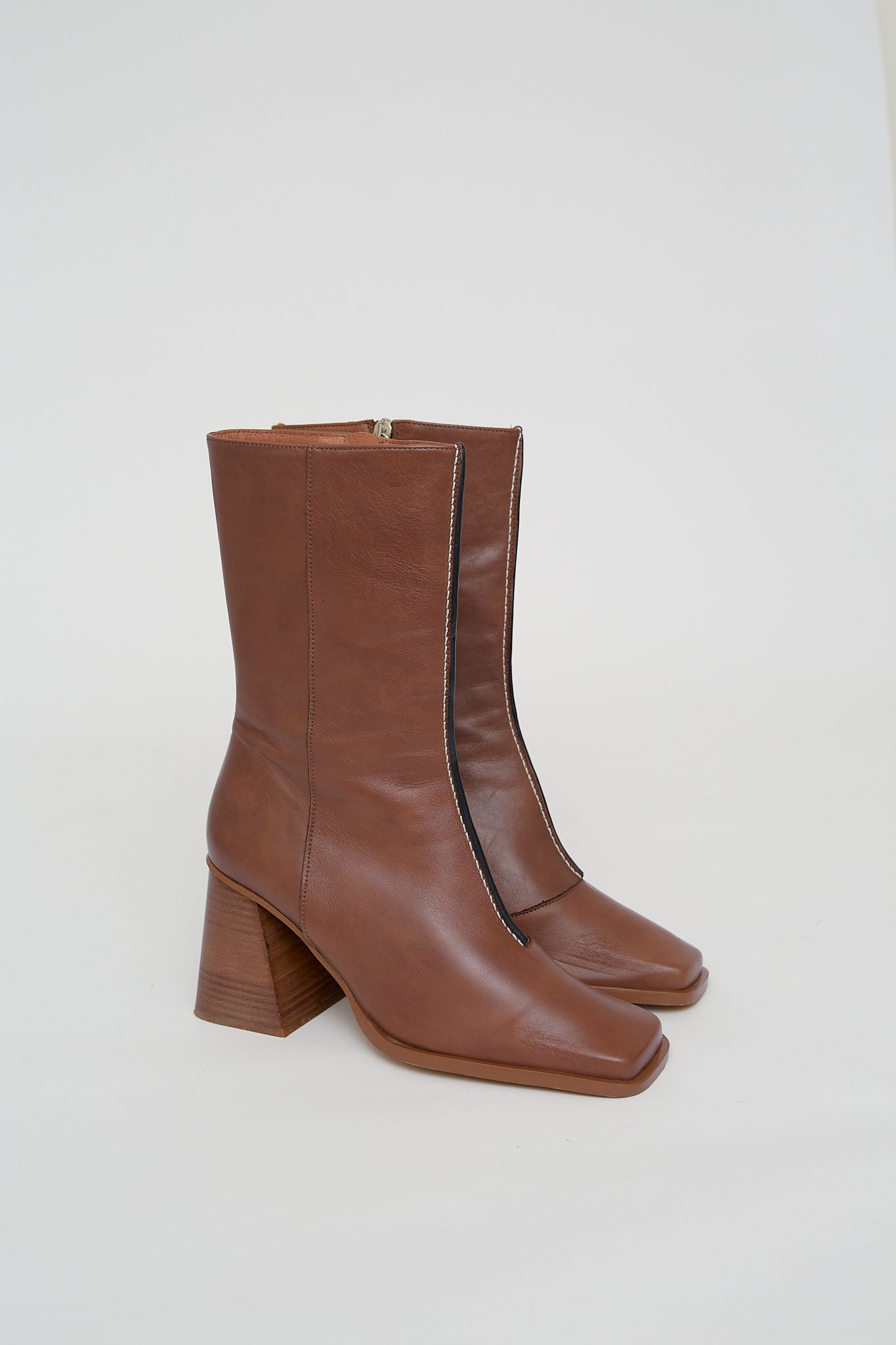 Leather boots size 38