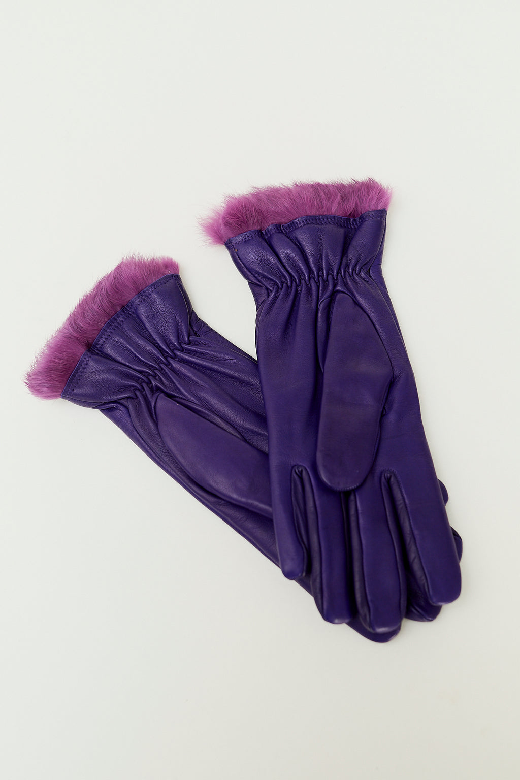 Made in Italy leather gloves, fur trim