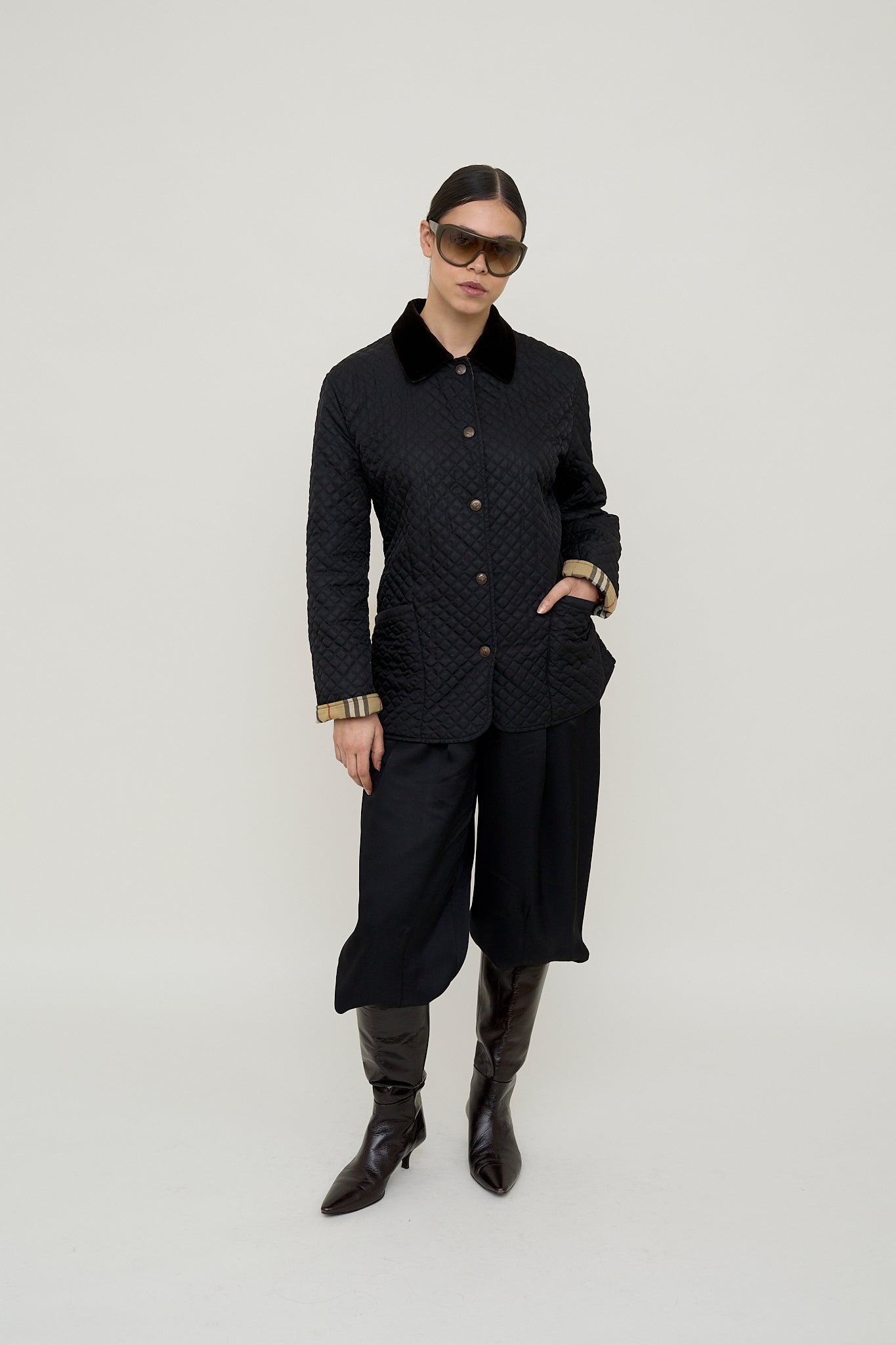 Burberry heritage velvet-collar jacket