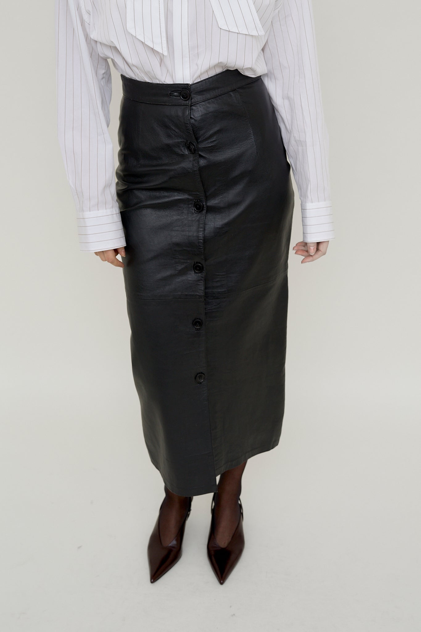 Black tailored leather column skirt