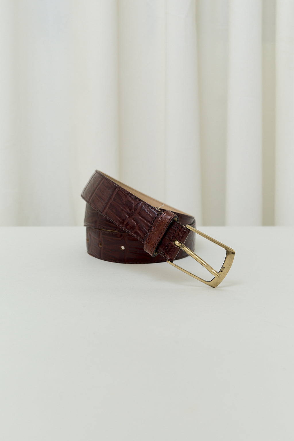 Embossed leather belt
