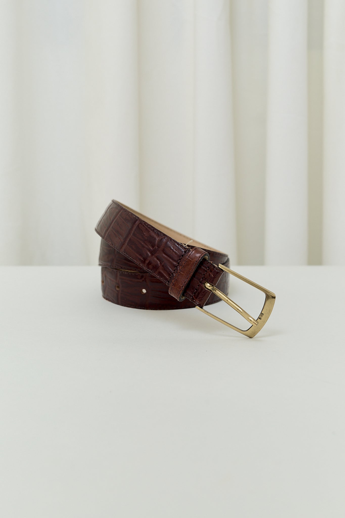 Embossed leather belt