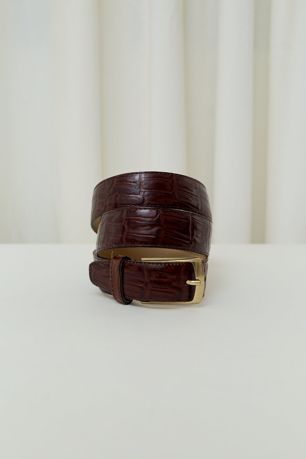 Embossed leather belt