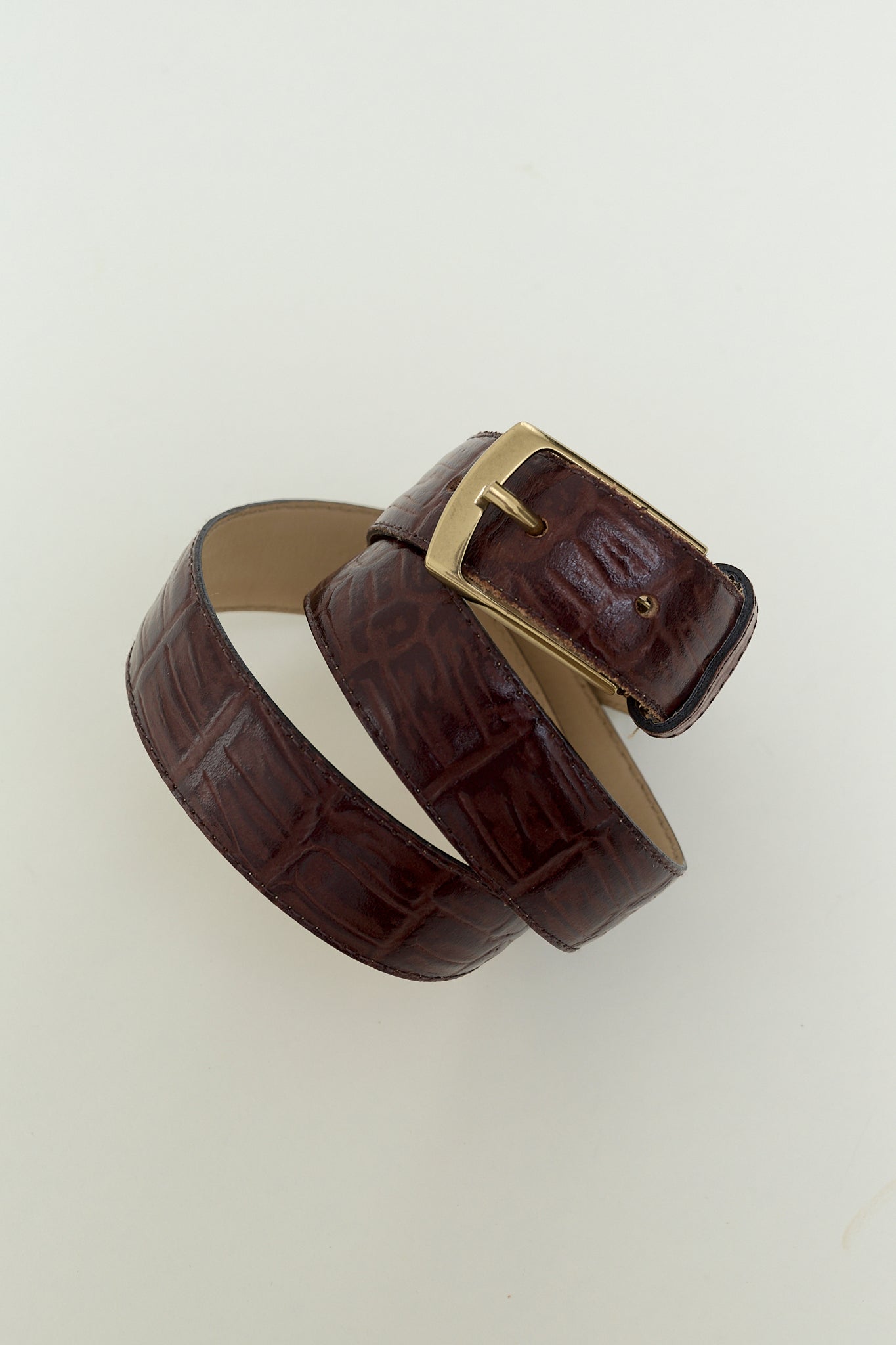 Embossed leather belt