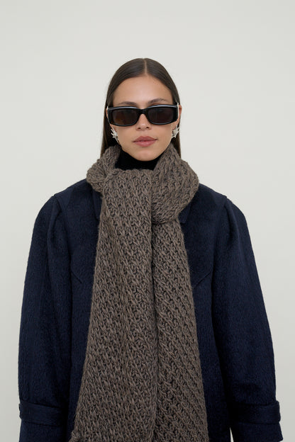 Chunky knit winter scarf