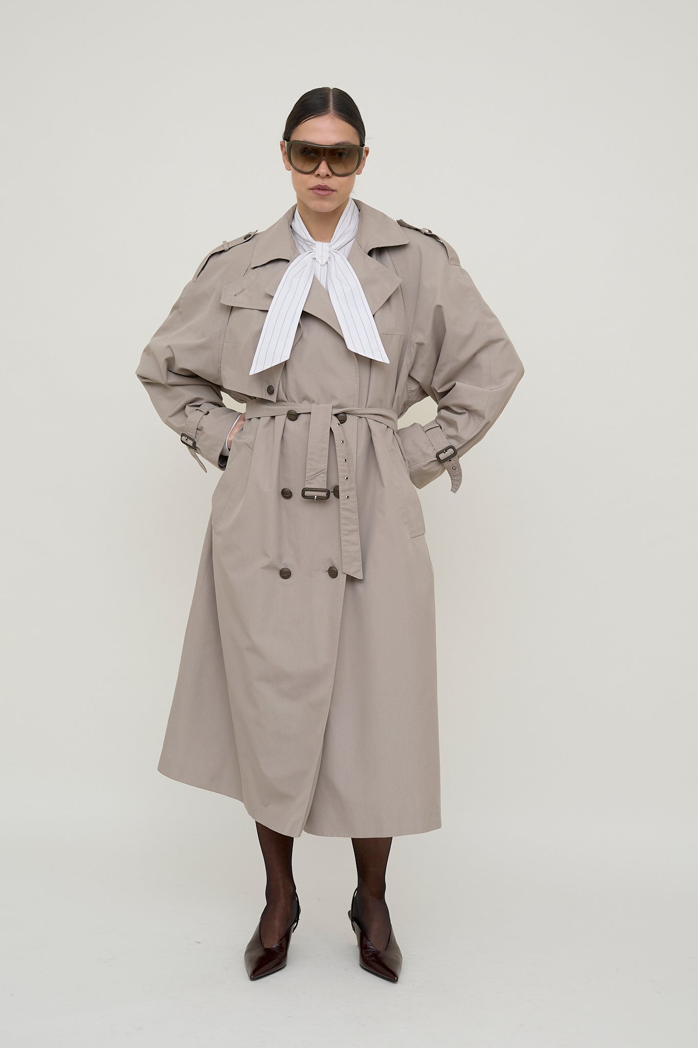Ash grey heritage trench