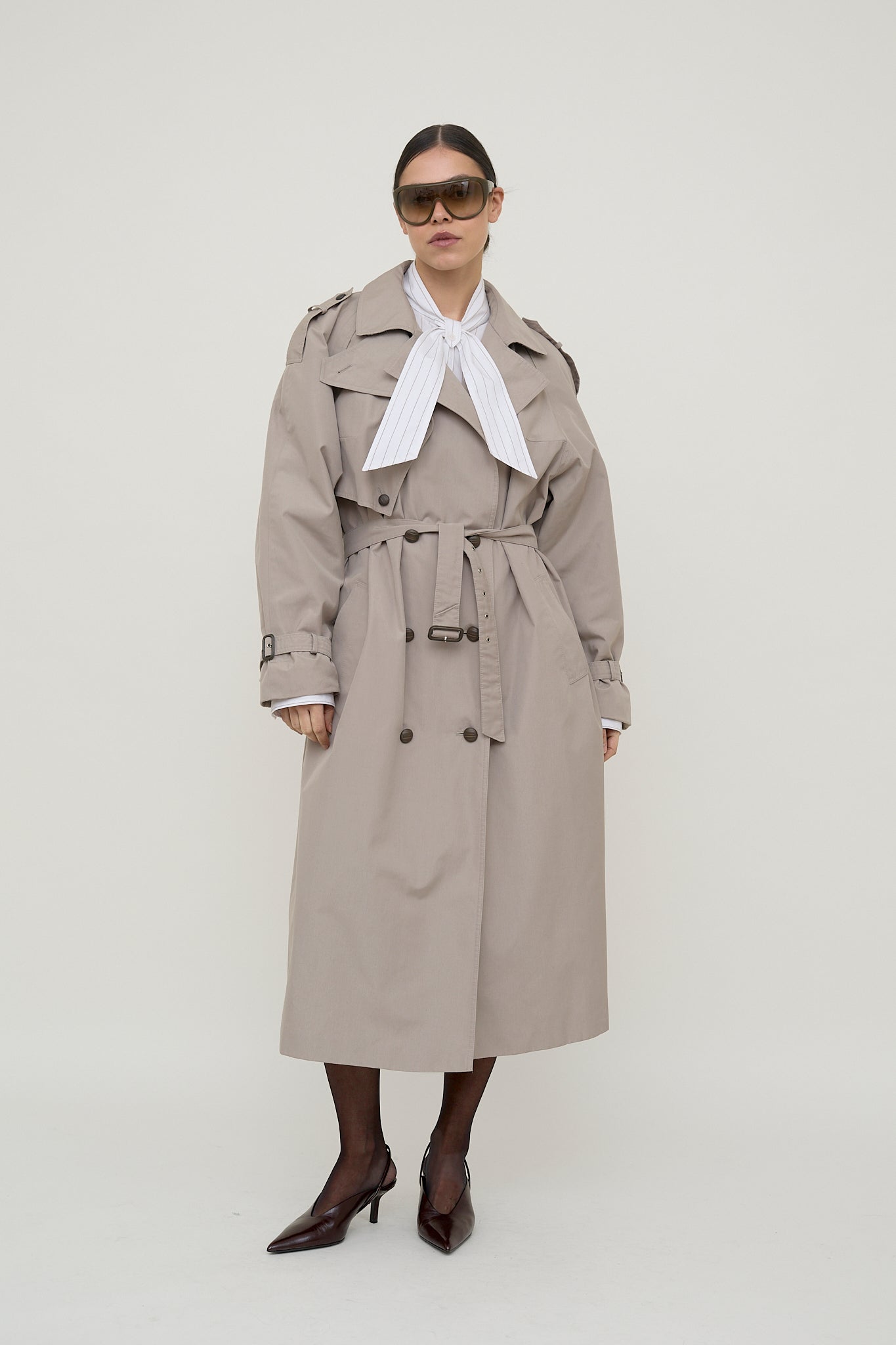 Ash grey heritage trench