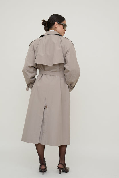 Ash grey heritage trench