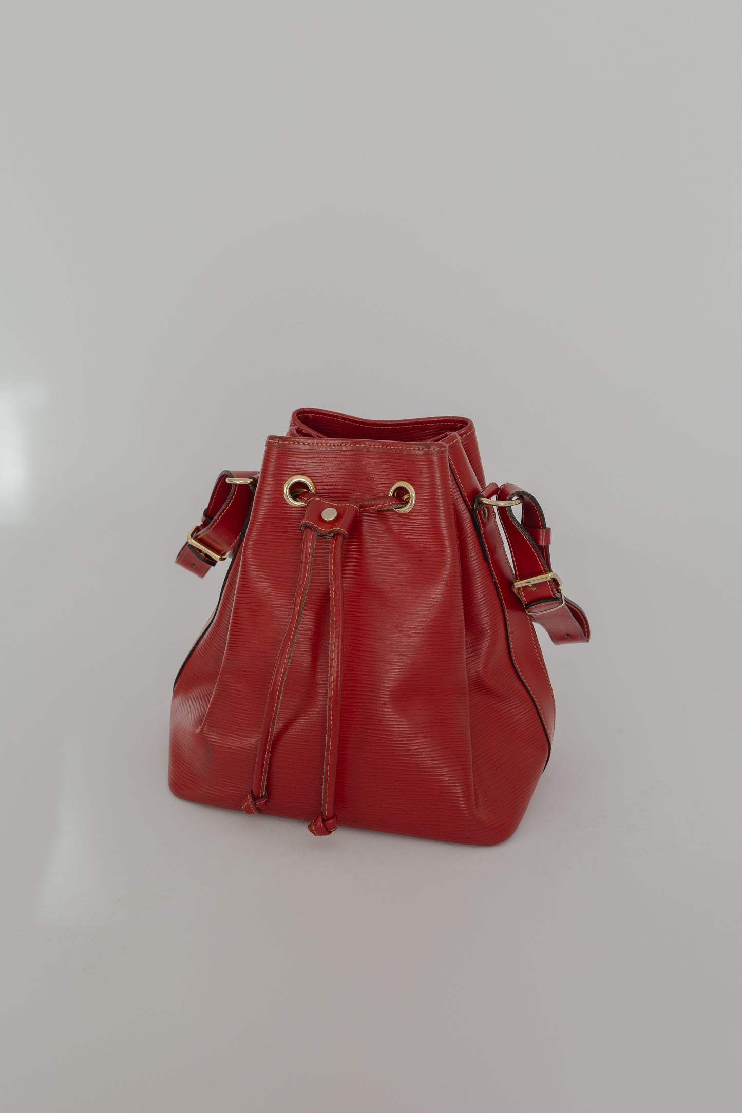 Red Bucket bag