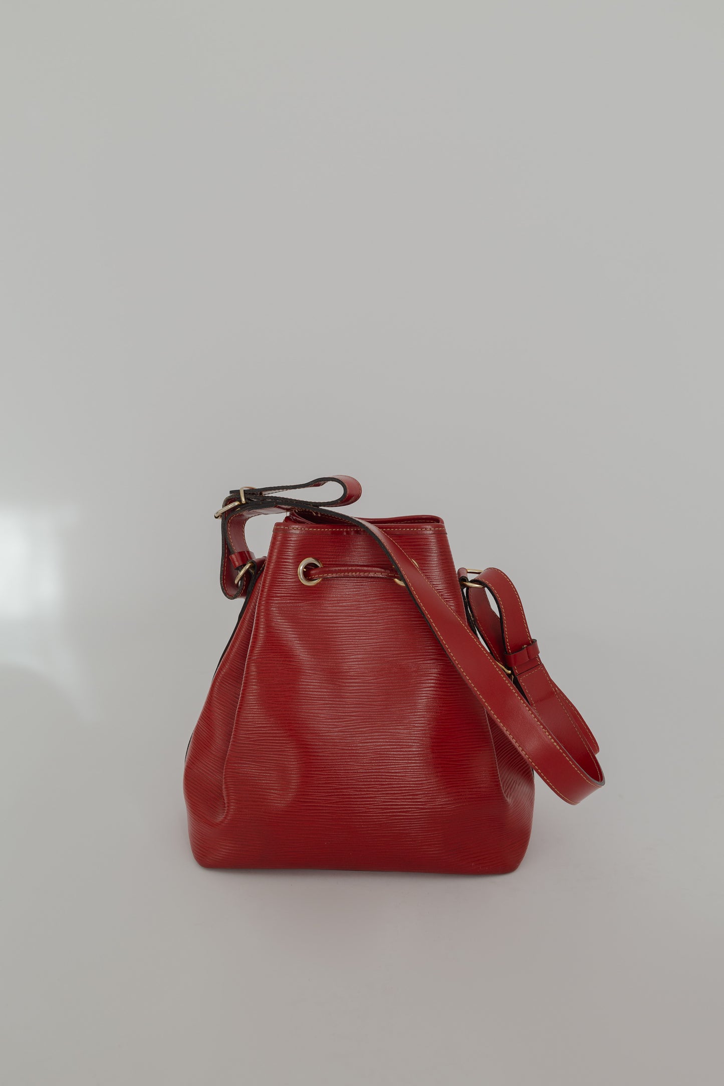 Red Bucket bag