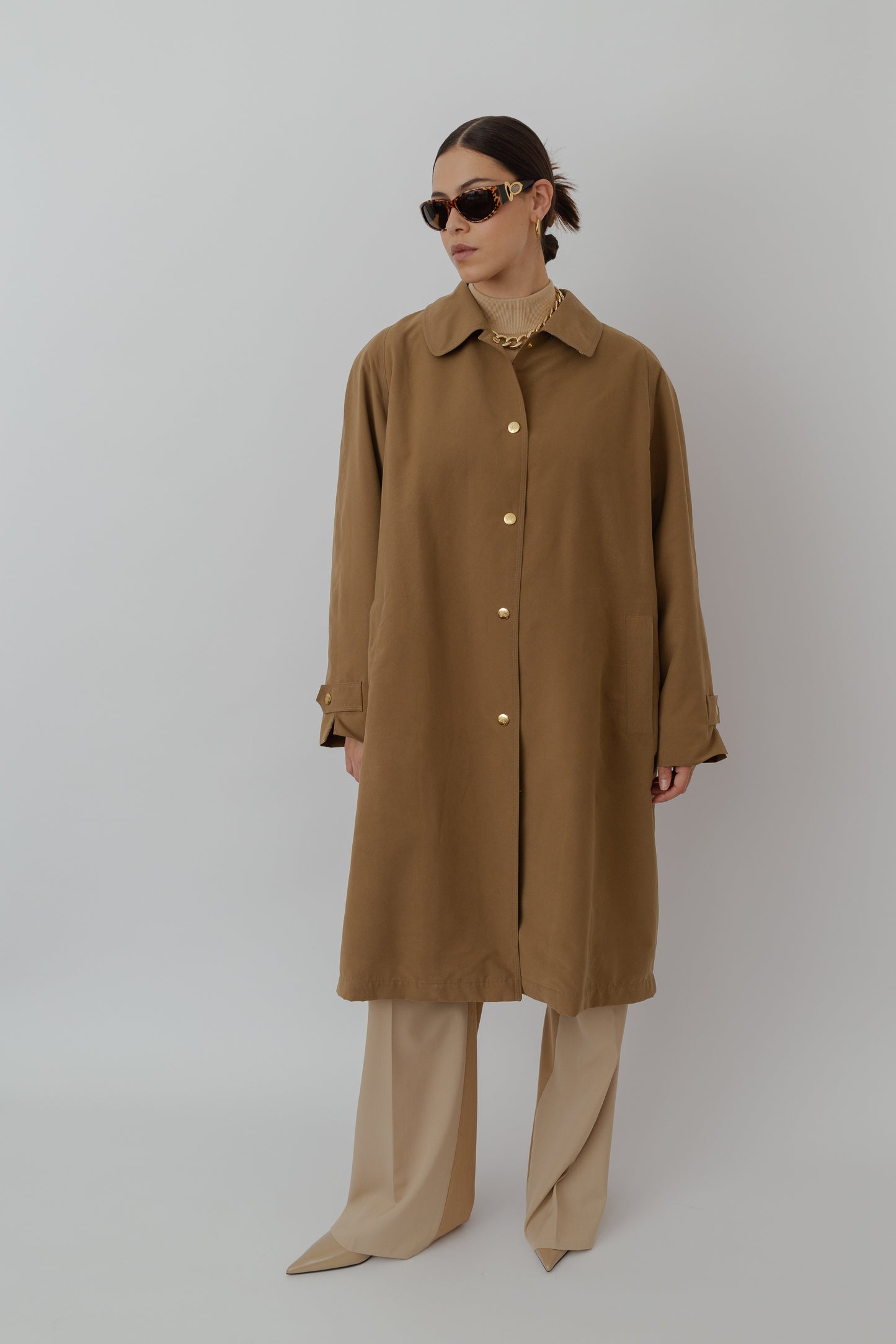 Burberry trenchcoat