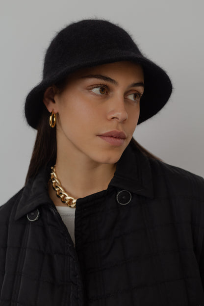 Winter bucket hat