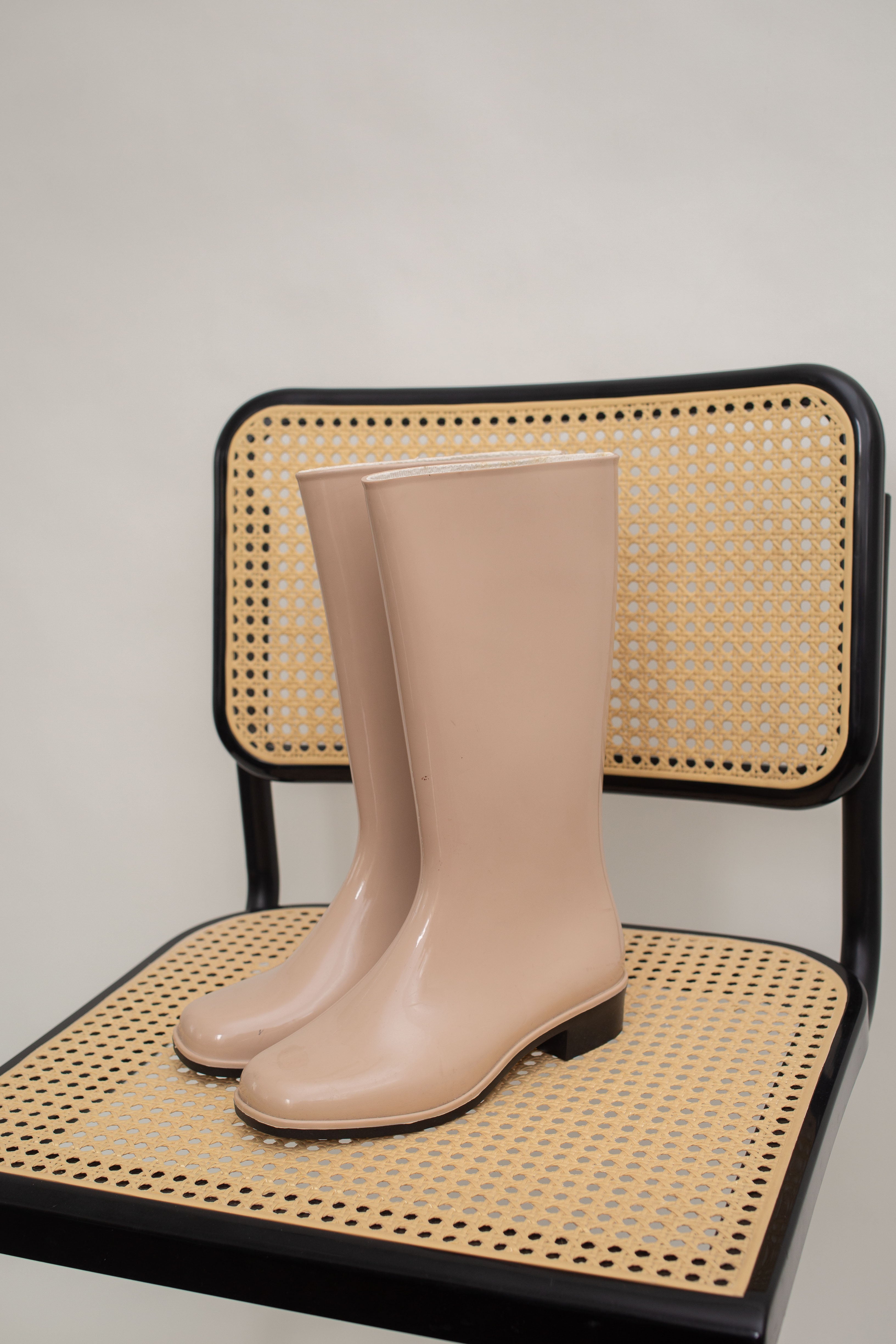 Beige Wellingtons